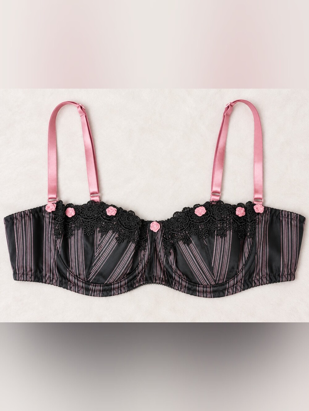 Shirley of Hollywood Black Pink Lace Underwire Bra Size 36 Lingerie
